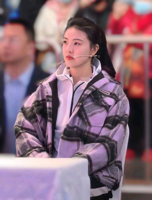 体育张常宁甩开老公独自美丽,外援一语道破她不愿归队的真实原因_吴冠