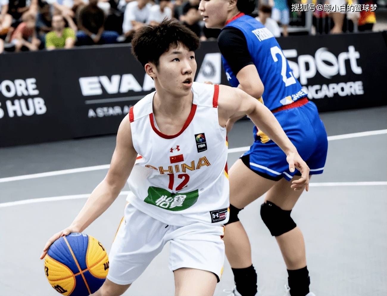 陈玉婕去年入选了中国女篮二队,今年入选三人女篮国家队,出战亚洲杯