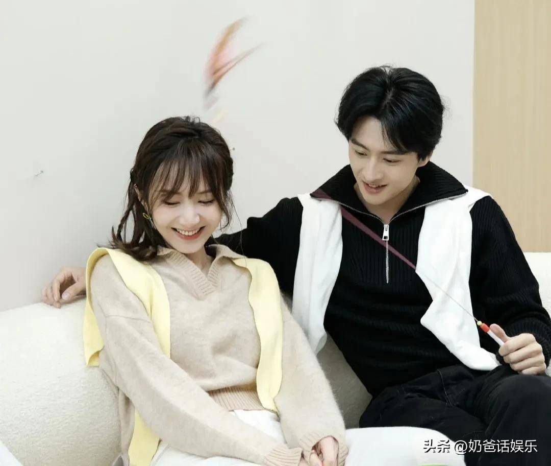 《半熟恋人2》嘉宾近况,余天超公开分手内幕,郑语安遭全员孤立_节目