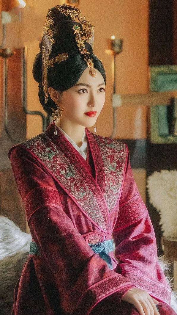 《杨家将》大辽萧太后多么爱宋人?_黄凤仙_姜飞雄_女儿