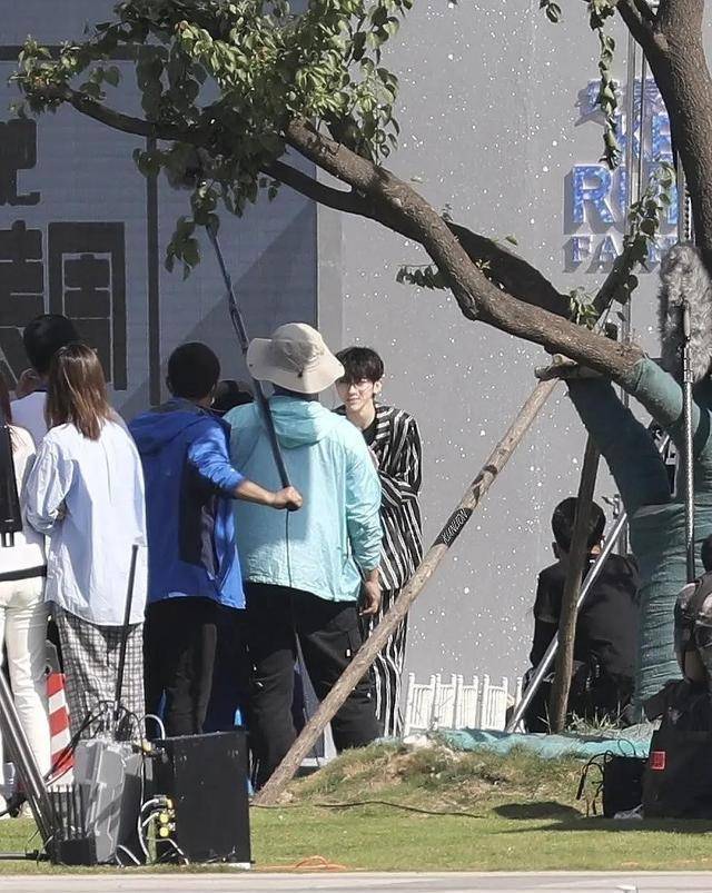 蔡徐坤_程潇_张翰