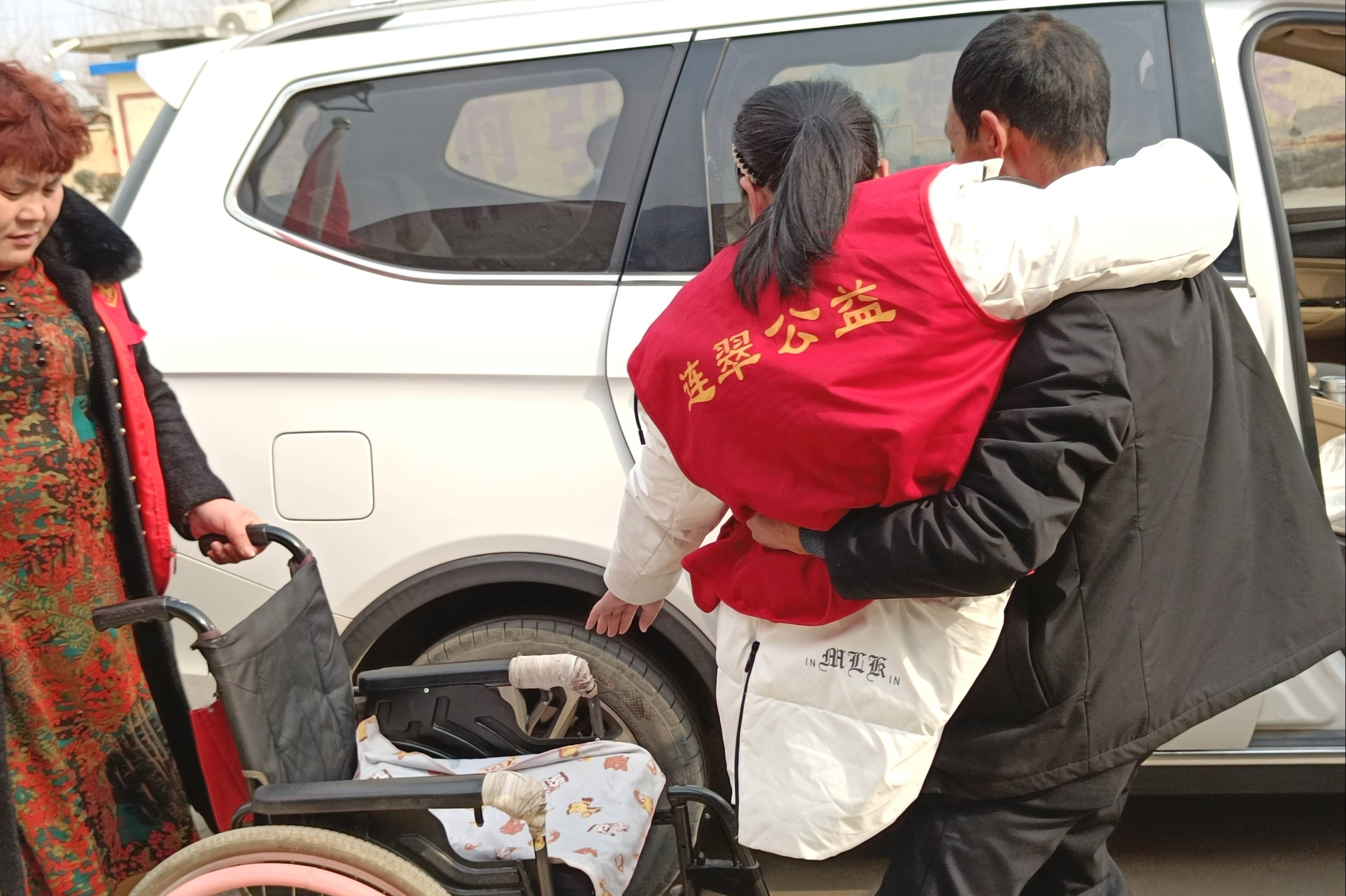 "中国好人"身后的莒县男人