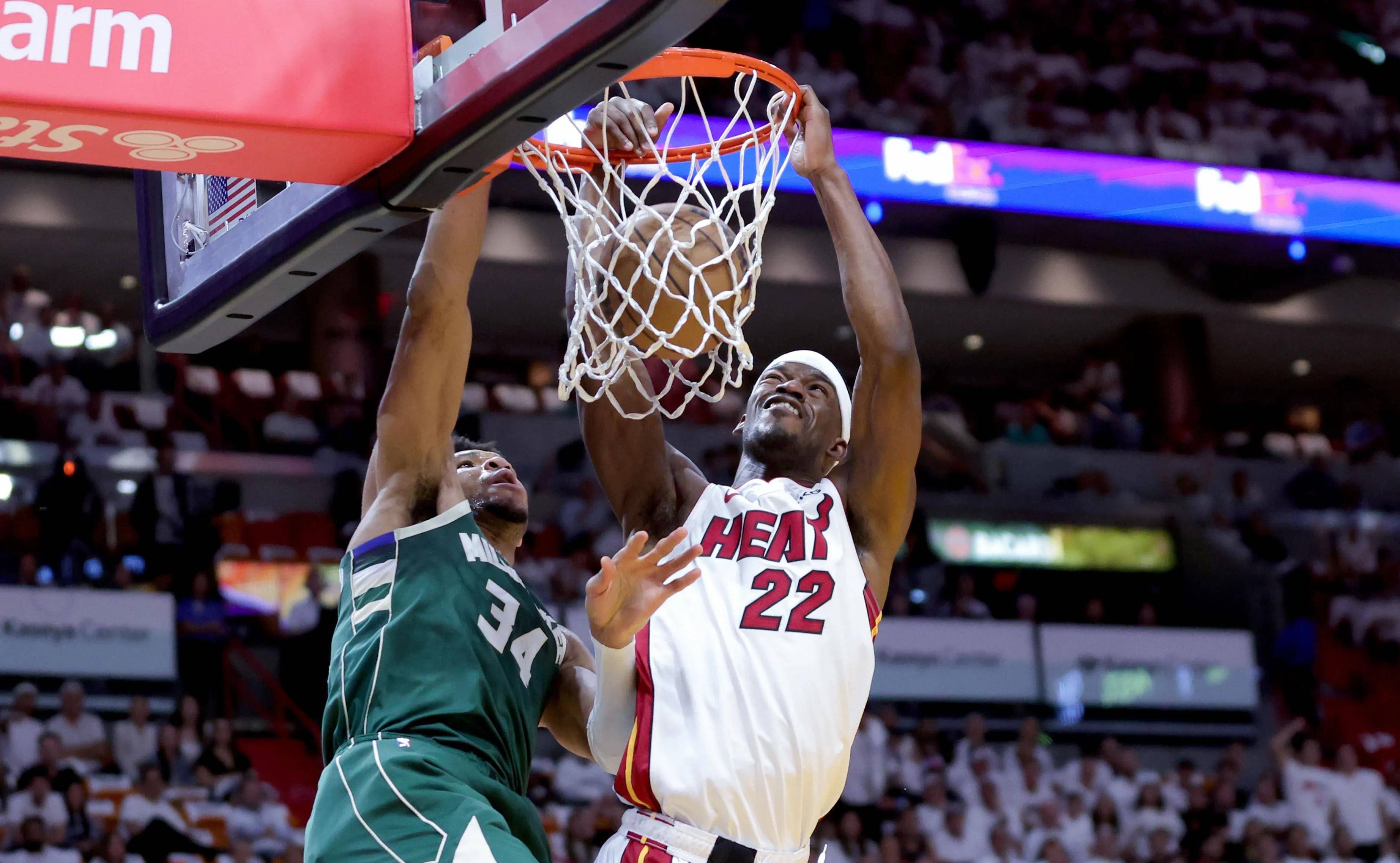 比赛_三分球_中距离投篮