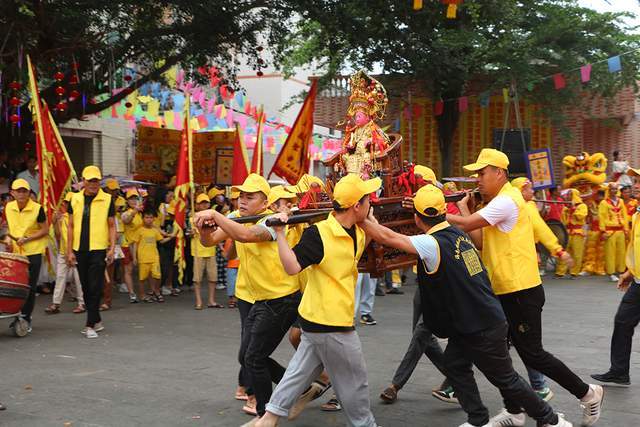 纪念妈祖诞辰1063周年暨玉良天后宫重建10周年祭典仪式