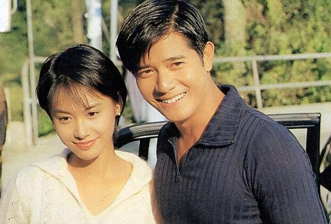 袁洁莹顶住了粉丝的压力,郭富城却给了她最沉重的打击.