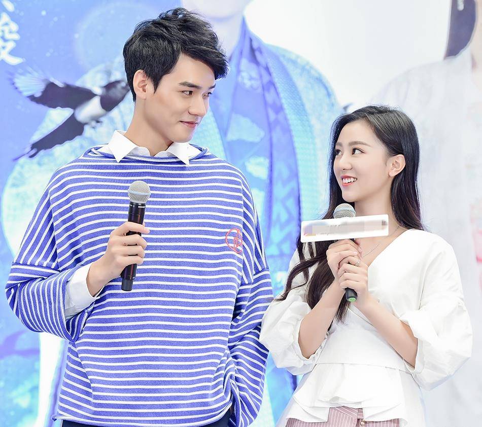 "四大顶流"大洗牌,龚俊将王一博挤下神坛,榜首依旧雷打不动_肖战_小哥