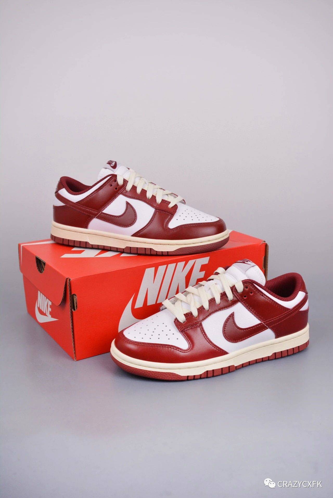 耐克 nike sb dunk low team red 白红复古低帮运动鞋