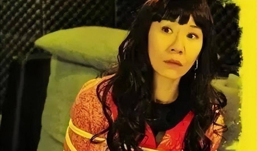 她是"中国最丑女演员",凭什么嫁入豪门,成为阔太_杨青_孩子_长相