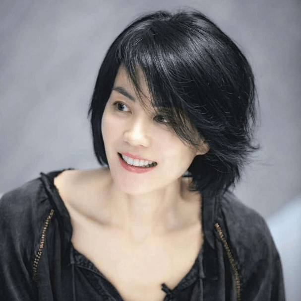 李亚鹏酒后苦涩失言,爆王菲三胎的隐情,谢霆锋修改遗嘱分给妻儿_谢贤