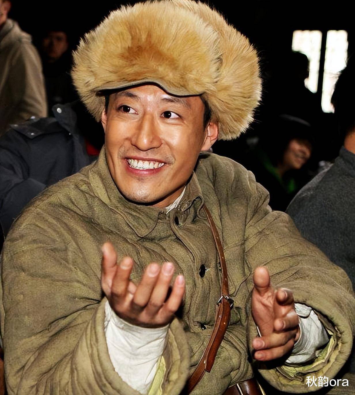 《重案六组》,《李卫当官》和《萧十一郎》等电视剧中,都能看到于震的