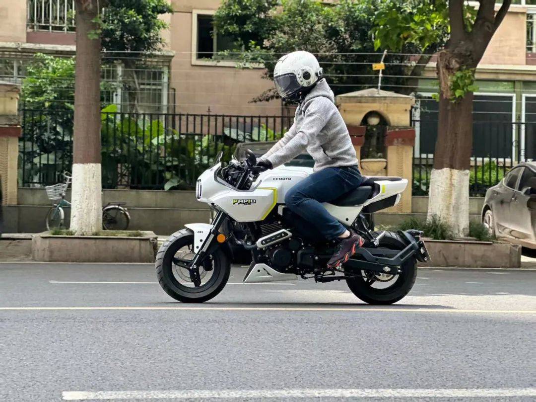 测评春风xo狒狒赛车手|呆萌可爱,瑕不掩瑜_搜狐汽车_搜狐网