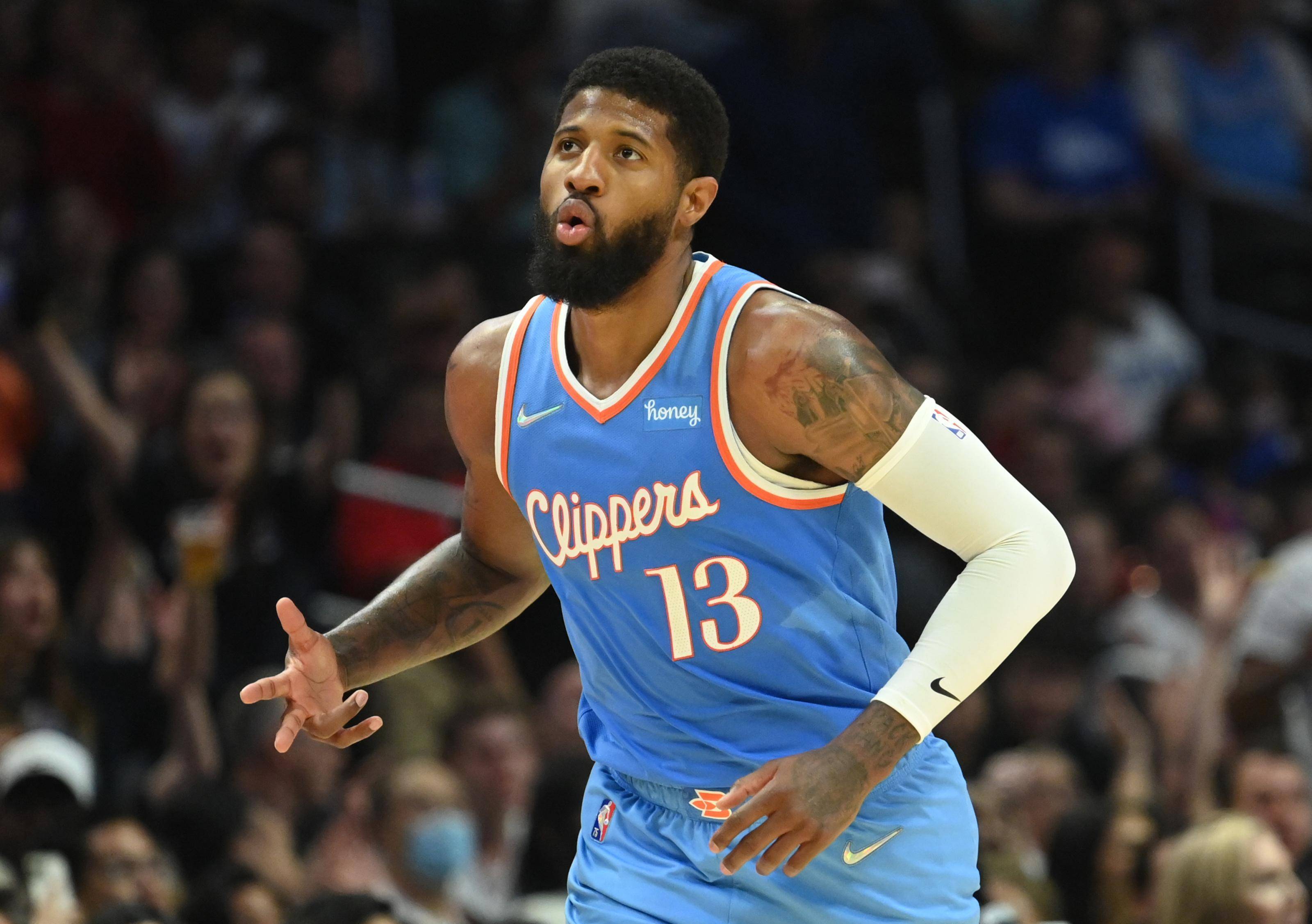 鹈鹕或4换1交易莱昂纳德,快船收获英格拉姆,乔治愿望成真_nba
