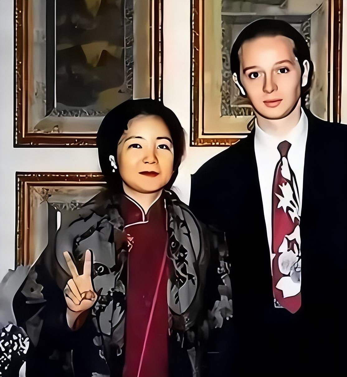 致敬邓丽君:一代甜歌皇后的美丽哀愁_成龙_大陆_一生