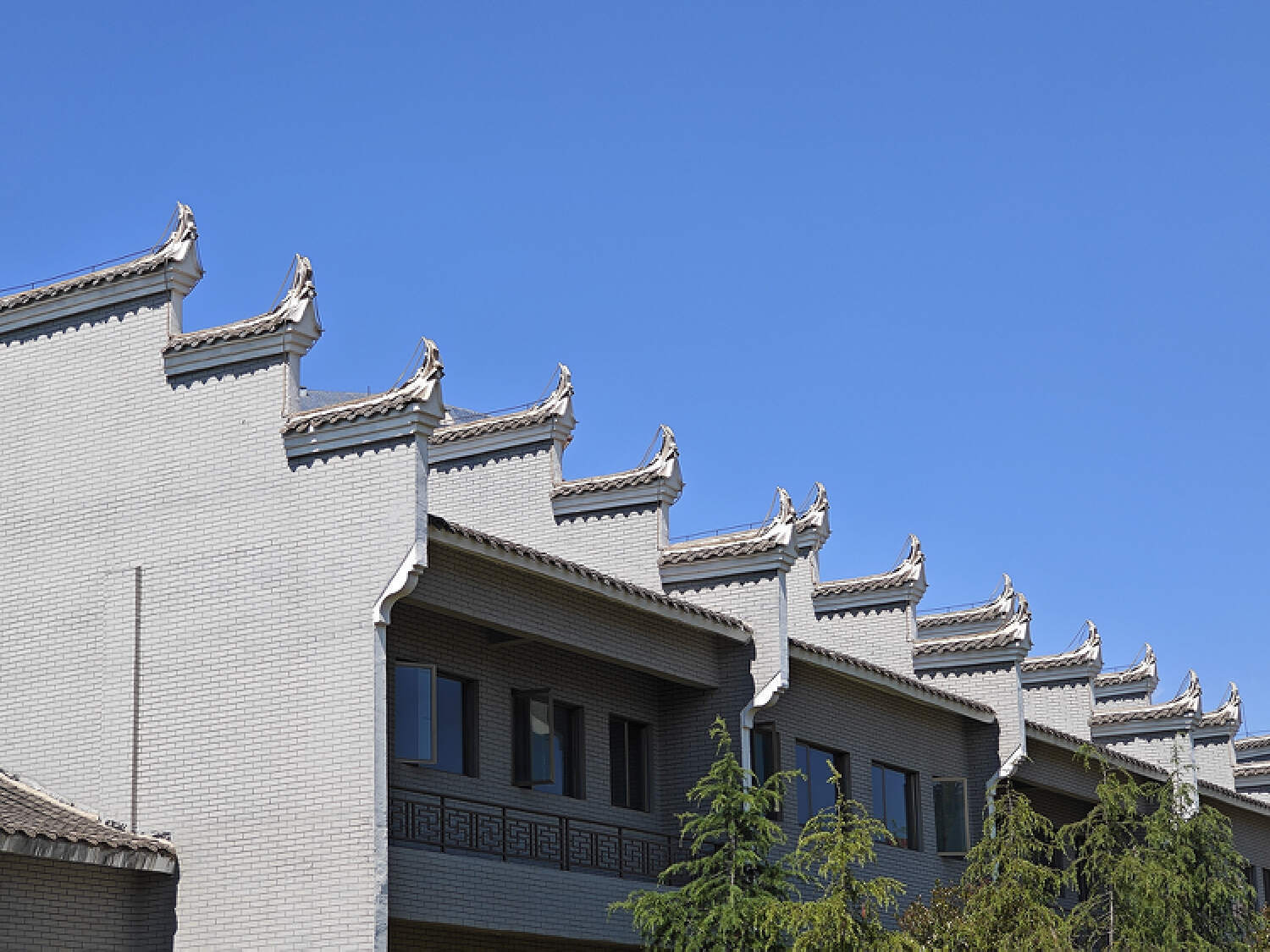 小米13 Ultra体验：徕卡全焦段四摄，一英寸可变光圈主摄显威力