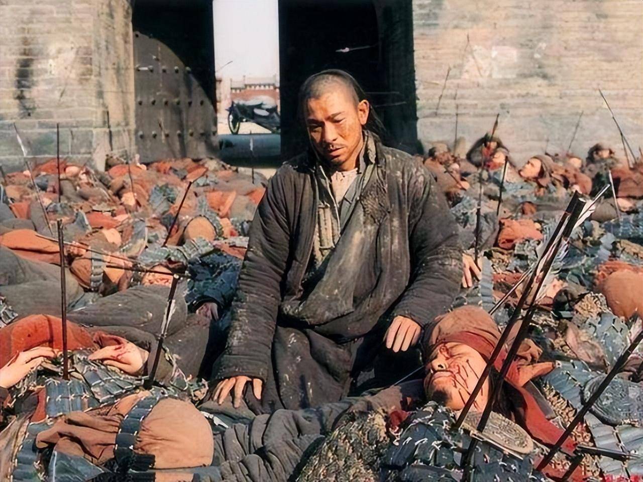 全数杀之","初一日一律踏平",于是,湘军士兵公开抢劫奸淫,见人就杀,共