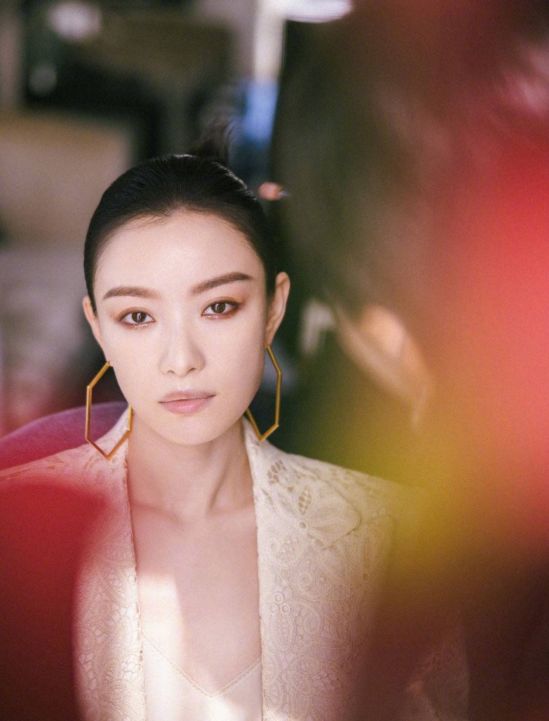 倪妮亮相gucci活动太牛了!