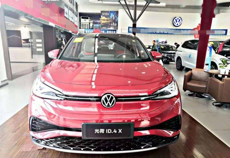 全新上汽大众光荷4 x实车到店,颜值不输特斯拉,轴距可达2765mm_搜狐
