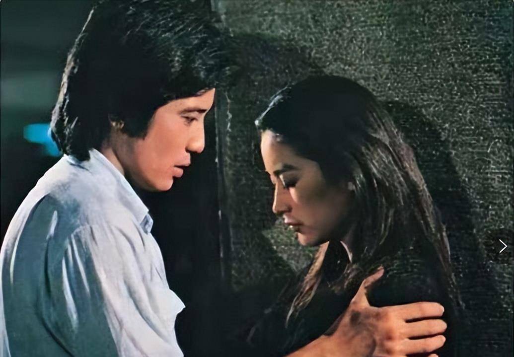 骨瘦如柴苍老明显,曾与林青霞相恋多年_和林_孙国豪_穿着