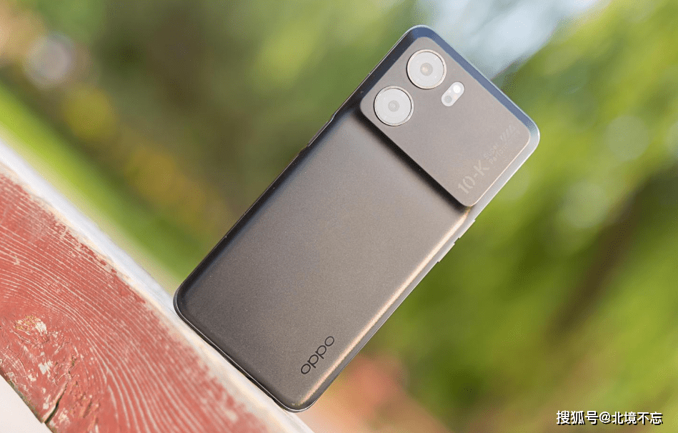 oppo是懂用户的,5000mah 67w,5nm高性能手机降至1425元_价格_旗舰机