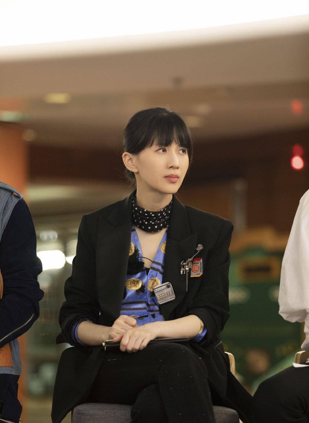 papi酱发布卸货消息,母子平安,焦俊艳留言:我懂了_视频_妈妈_显得