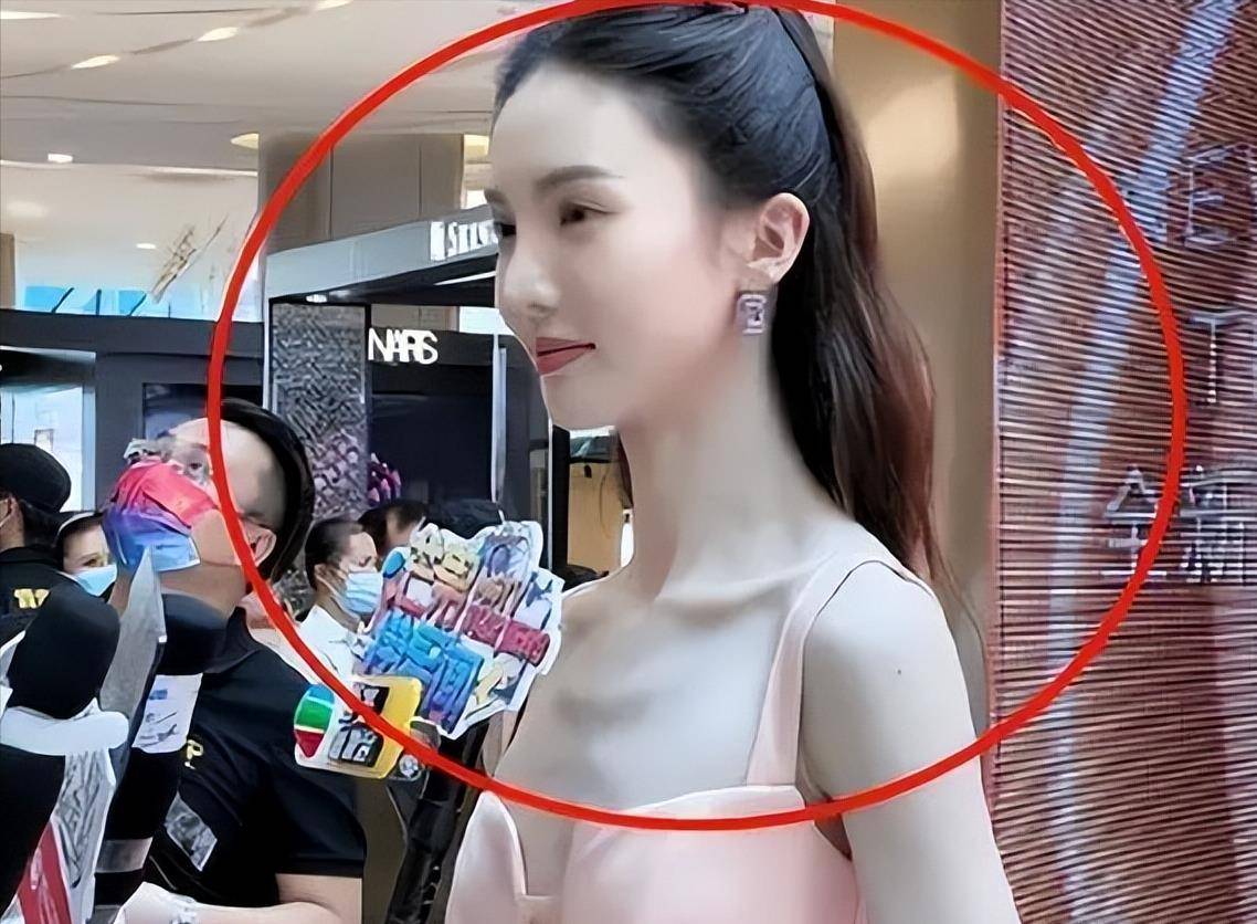 "纸片人"的风都吹到央视剧了,身材干瘪连点人气都没有_蒋欣来_金晨