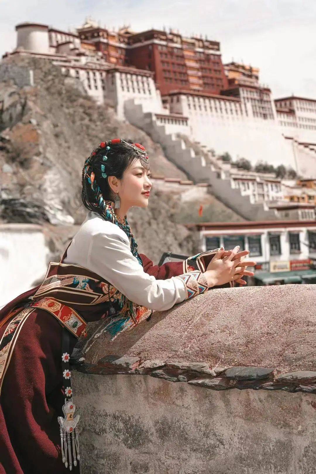 西藏旅游穿衣攻略,出发前一定要看!_高原地区_林一_外套