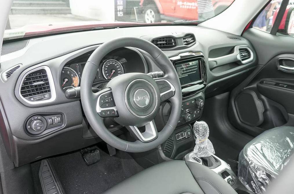 jeep铁心逼伤本田!