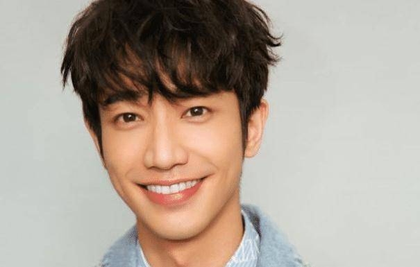 凭借模特身份出道的刘以豪,是一个全面发展的明星,让人佩服_比赛_成绩