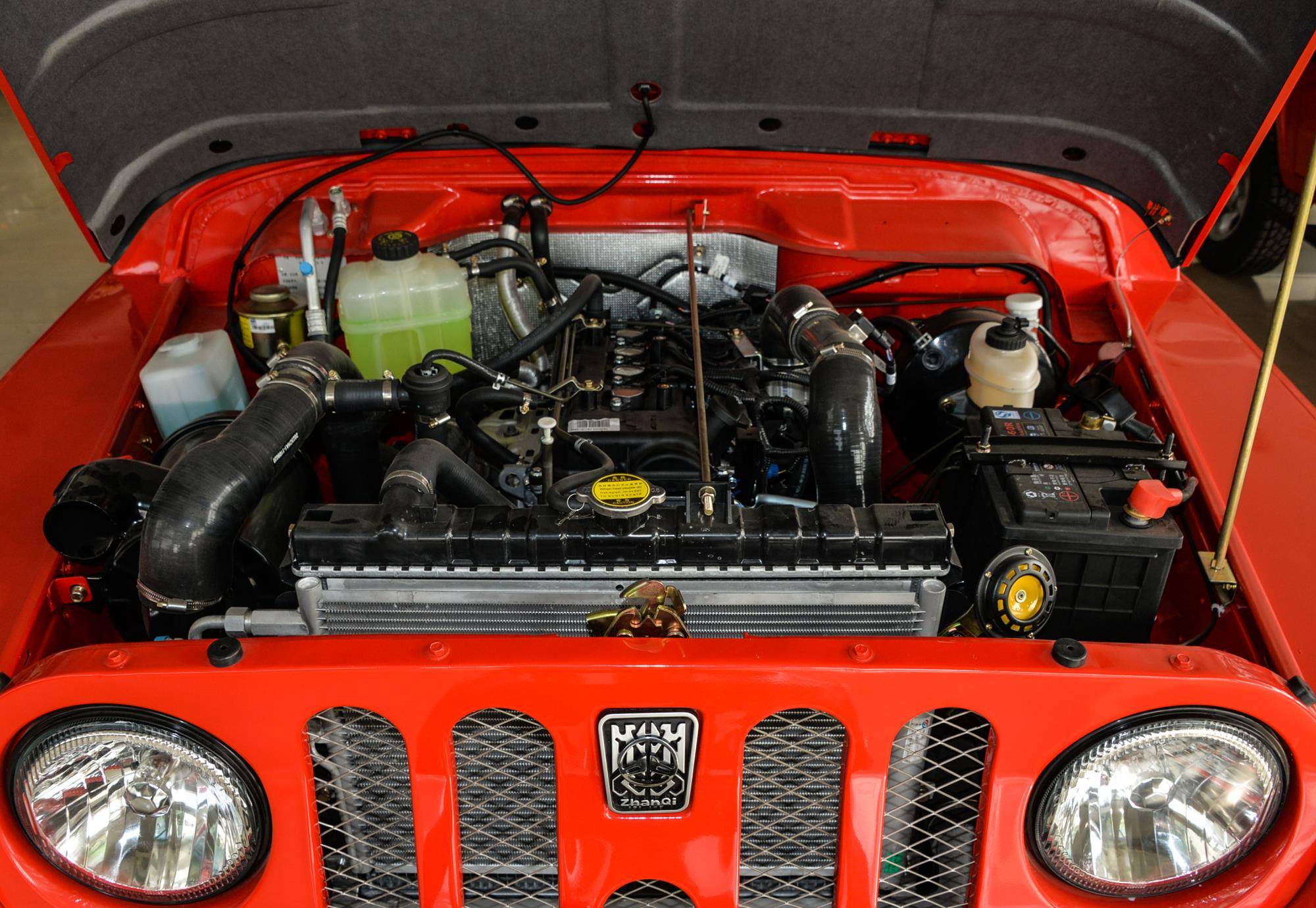 2023款"北汽战旗"震撼登场,满足国六标准,内饰终于学聪明了!