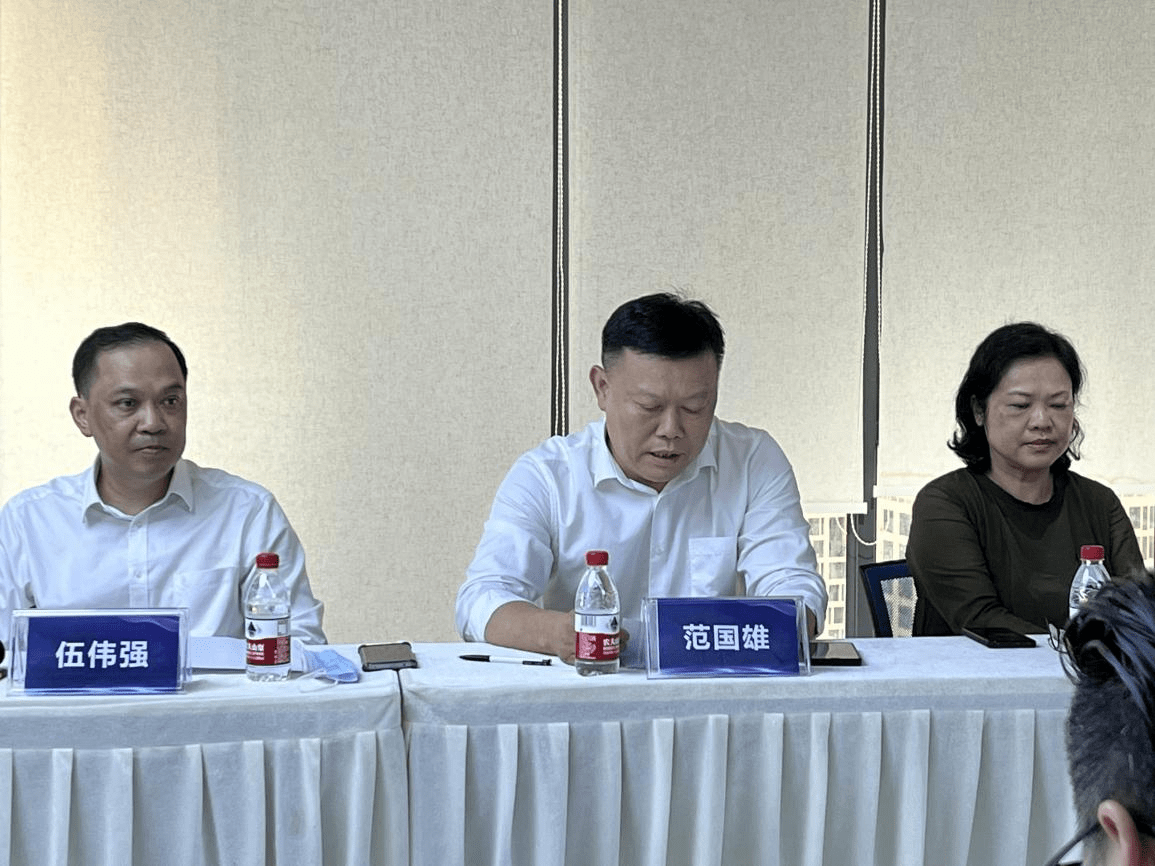 白云区政协大健康行业委员工作室正式落地海纳白云美湾检测大厦