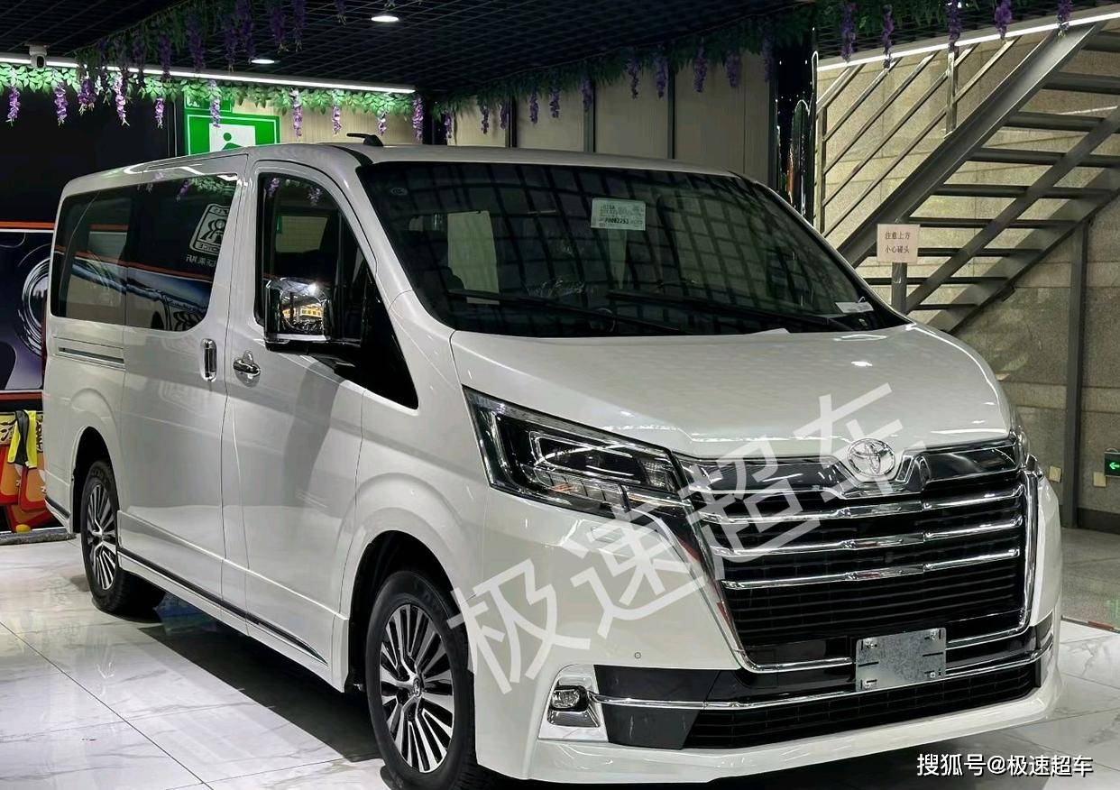 丰田granvia抵达国内,7座空间媲美埃尔法,竞争别克gl8_搜狐汽车_搜狐