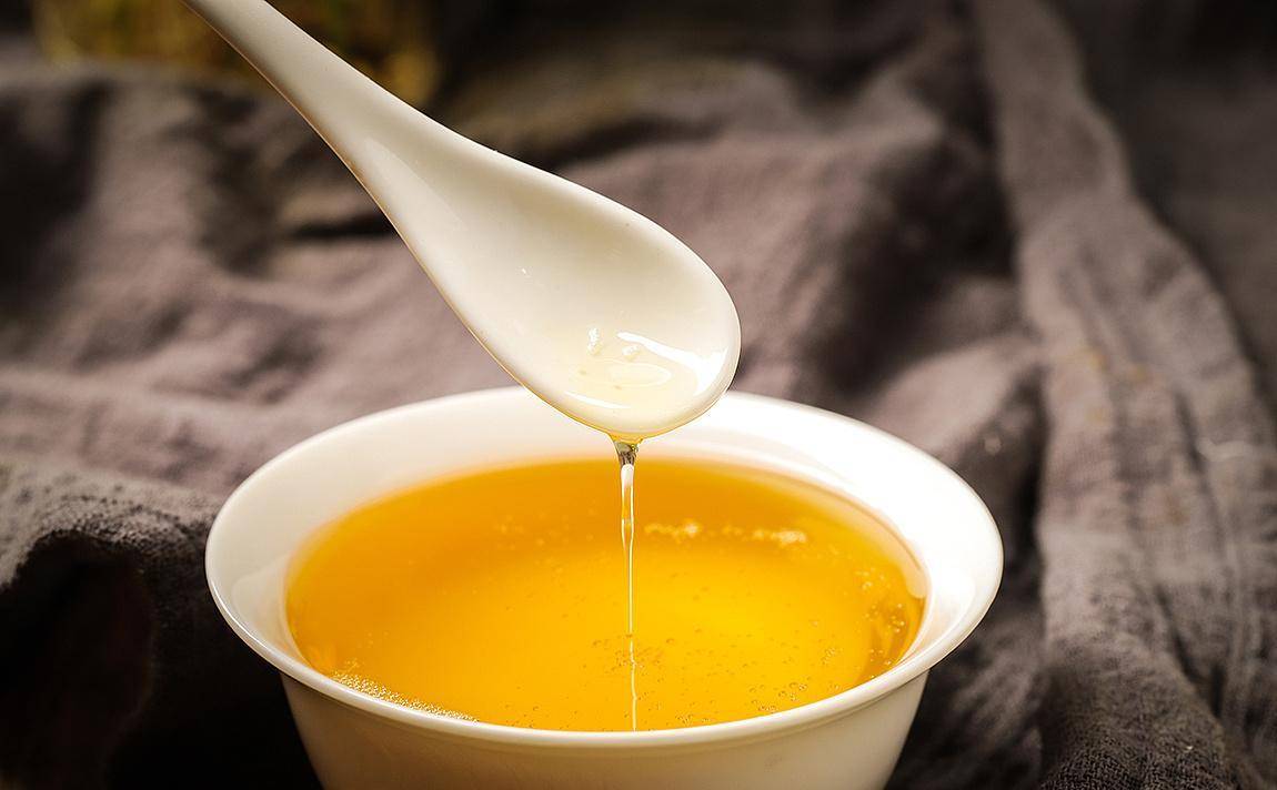 食用油被发现是"肝病"的加速器,多位专家:这3种油再香也别吃_韭菜