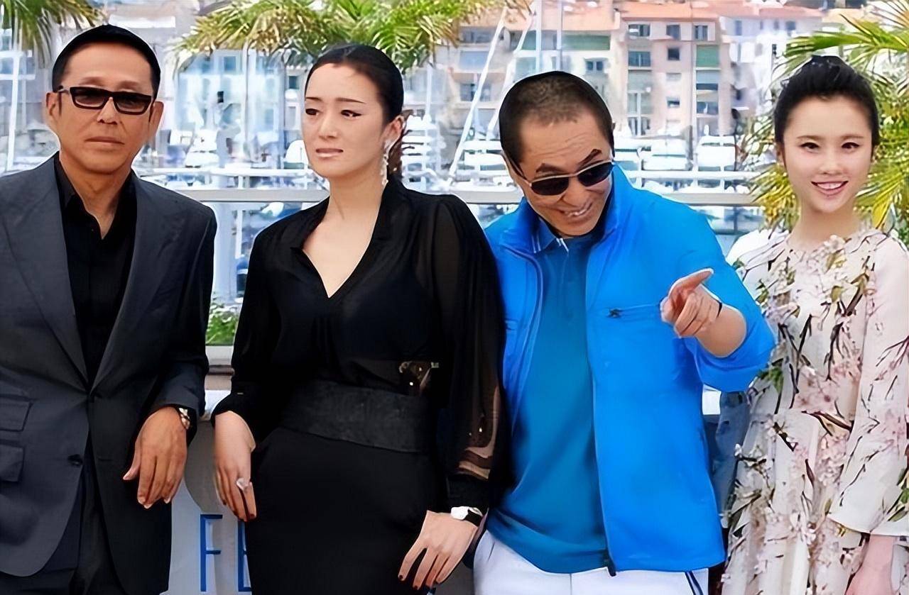 巩俐和张艺谋久违同框!