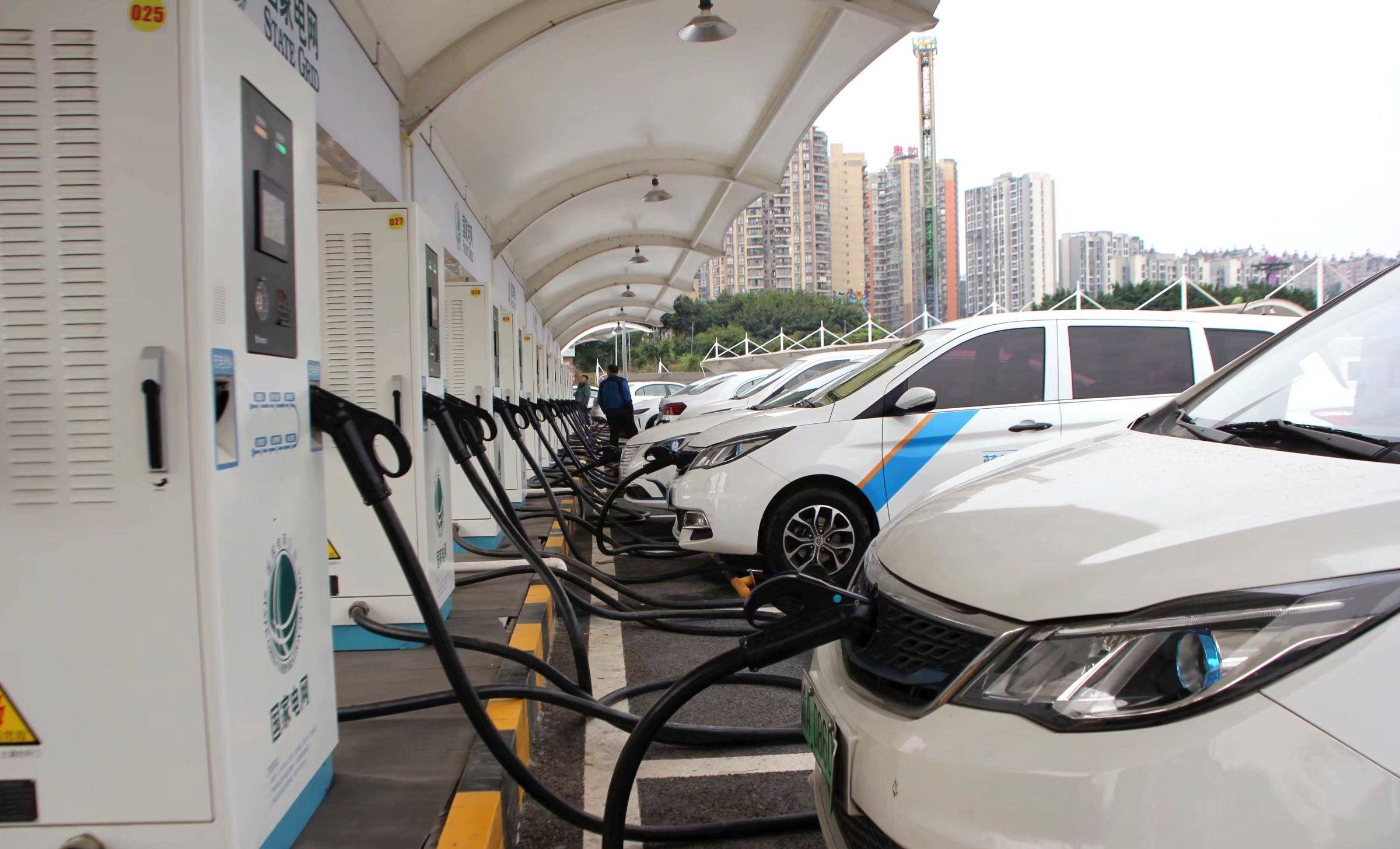 市区起步快如猎豹,一上高速慢的像驴?纯电车开高速为何没安全感_搜狐