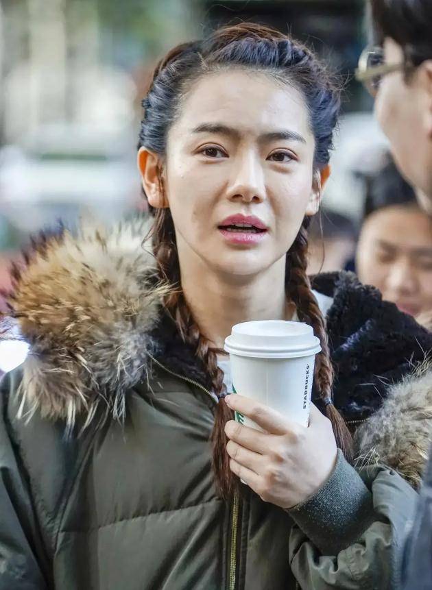 现在美女重量不重质_赵薇_戚薇_时候