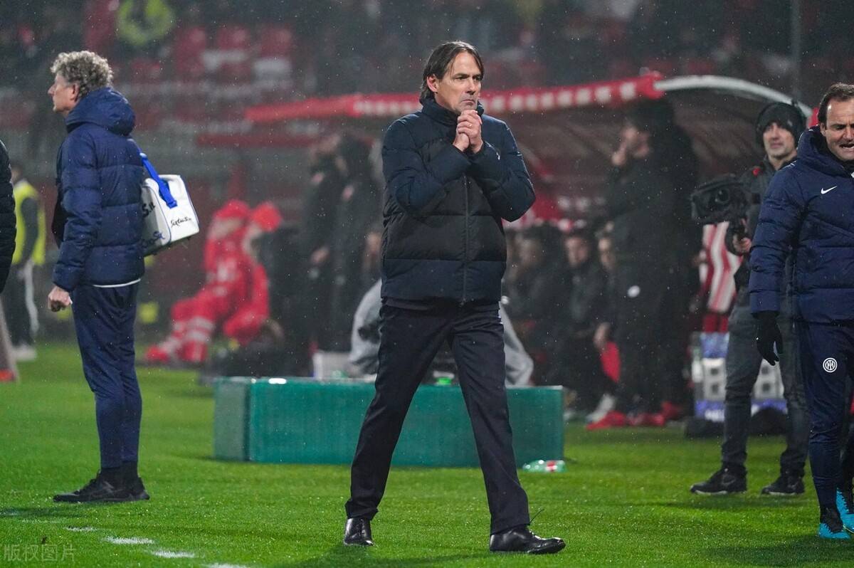 小因扎吉表示:国际米兰在13年前曾经拿到过欧冠冠军,那个时候根本没有