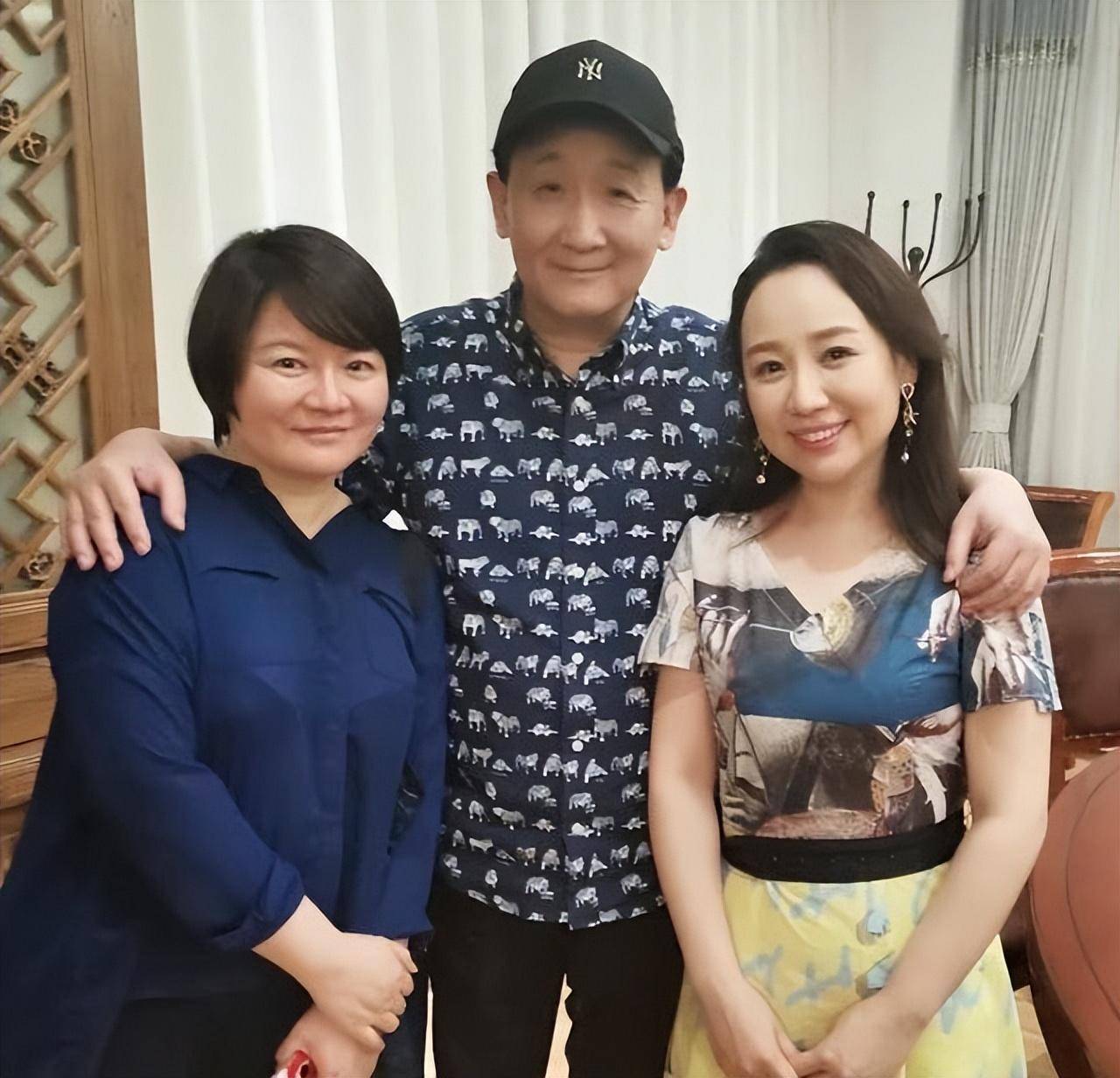 梁天:拒不参加妹妹婚礼,因英达负债百万,对不起宋丹丹_梁左_姜昆春