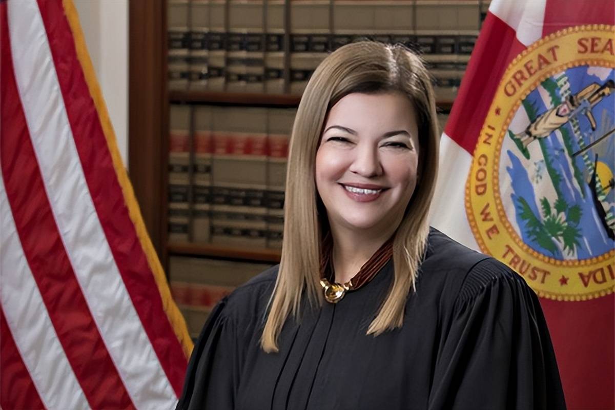 最擅长恶心美国的,可能当属卡斯特罗了:古巴马列尔偷渡事件_革命_双方