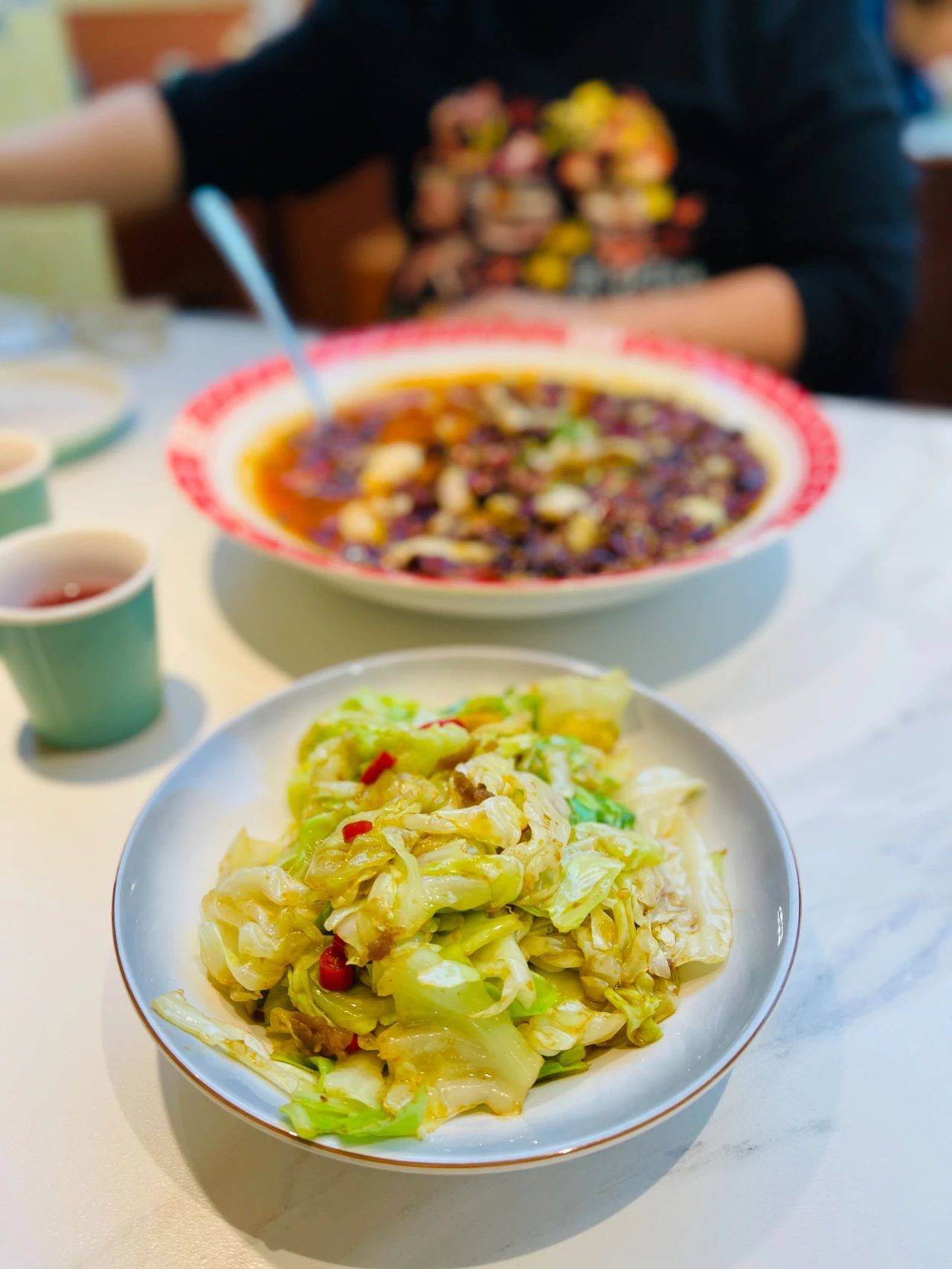 吃在大连-四川箜饭在大连可不多见沸腾水煮鱼宫保鸡丁都很下饭
