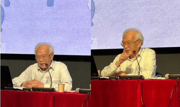 台下的琴友们热情高涨荡漾着经久不息的掌声这是对古琴演奏家龚一老师