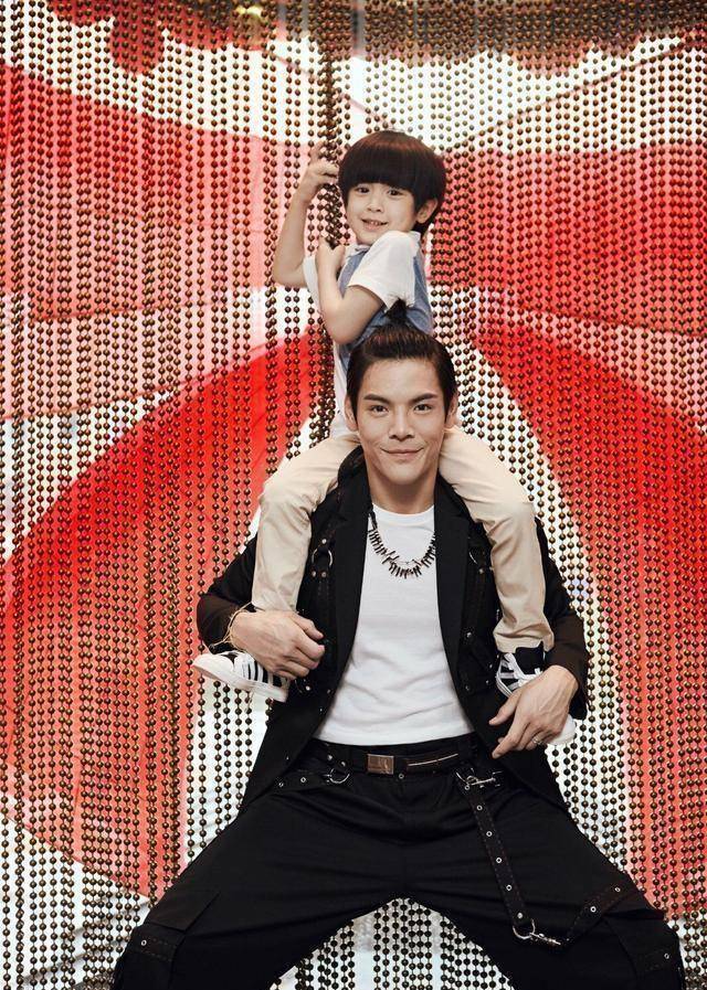 3对实习奶爸,只有他还跟萌娃有联系,称呼也没变_向佐_李亦航_孩子