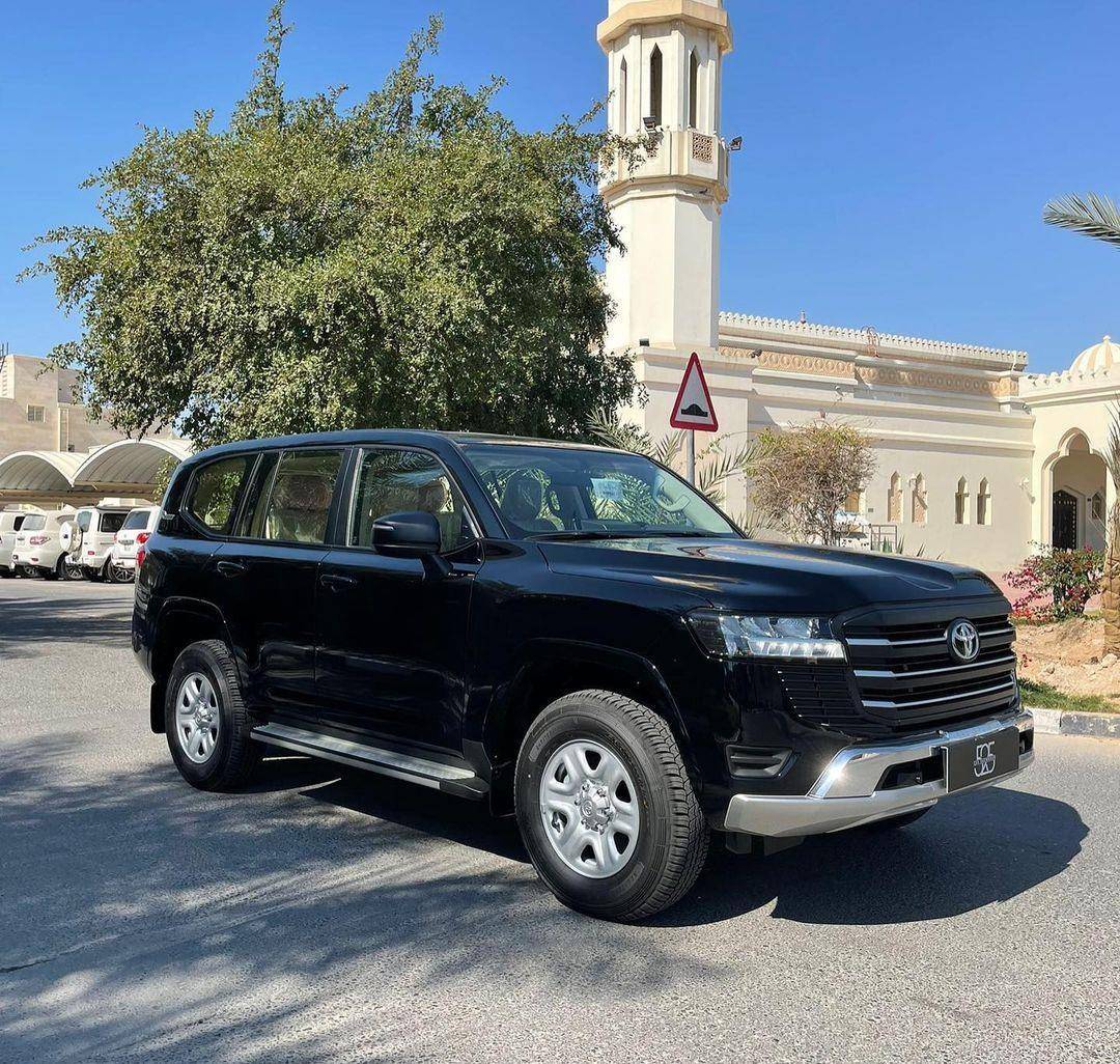 乞丐版"陆巡lc300"港口实拍!