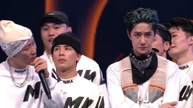 《街舞3》冠军之夜,杨凯夺冠众望所归,布布输在了帮跳的嘉宾上_比赛