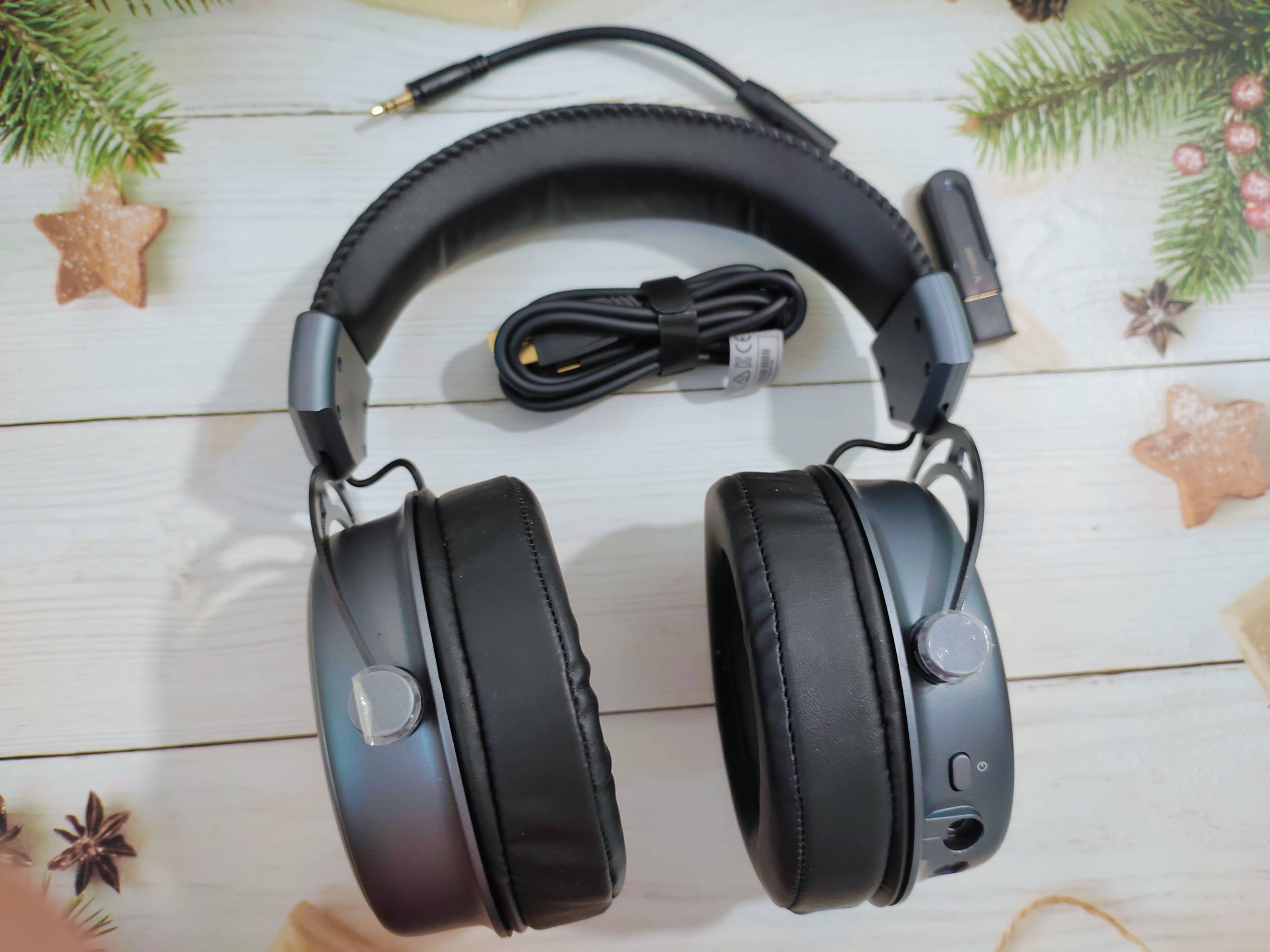 玩游戏的好装备—雷柏vh800双模无线游戏耳机_麦克风_材质_接口