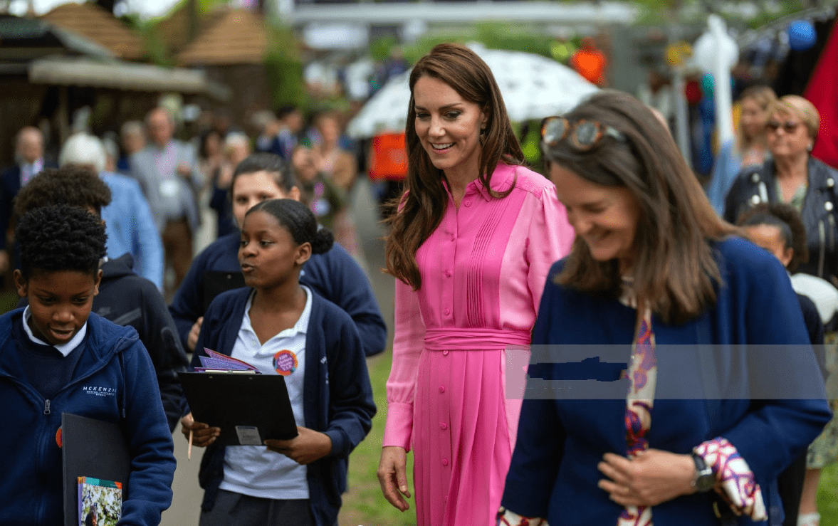 威尔士王妃出席切尔西花展!