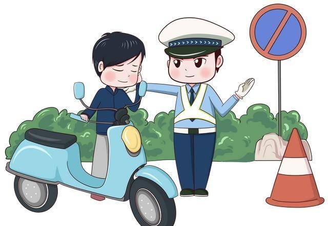 女子骑电动车被交警拦下,交警的做法引发热议!_工作_市民_给予