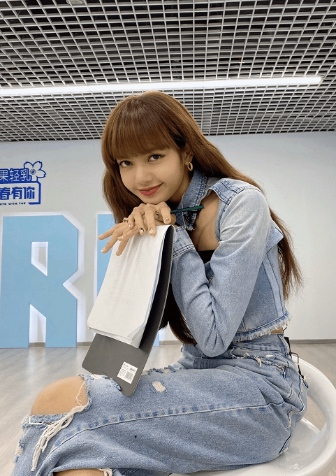 青春创造营序章lisa图片