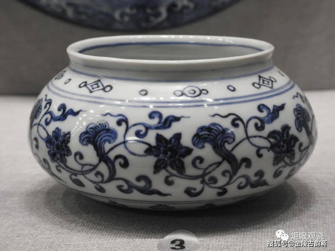 明永乐青花缠枝花纹鱼篓尊鉴赏_文章_同类_微信
