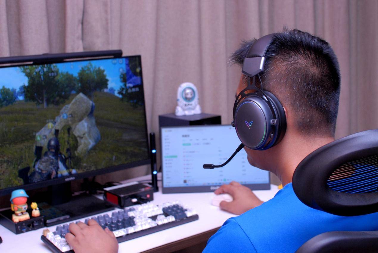 游戏耳机选什么,双音腔RGB雷柏VH800游戏耳机,给你制霸的理由