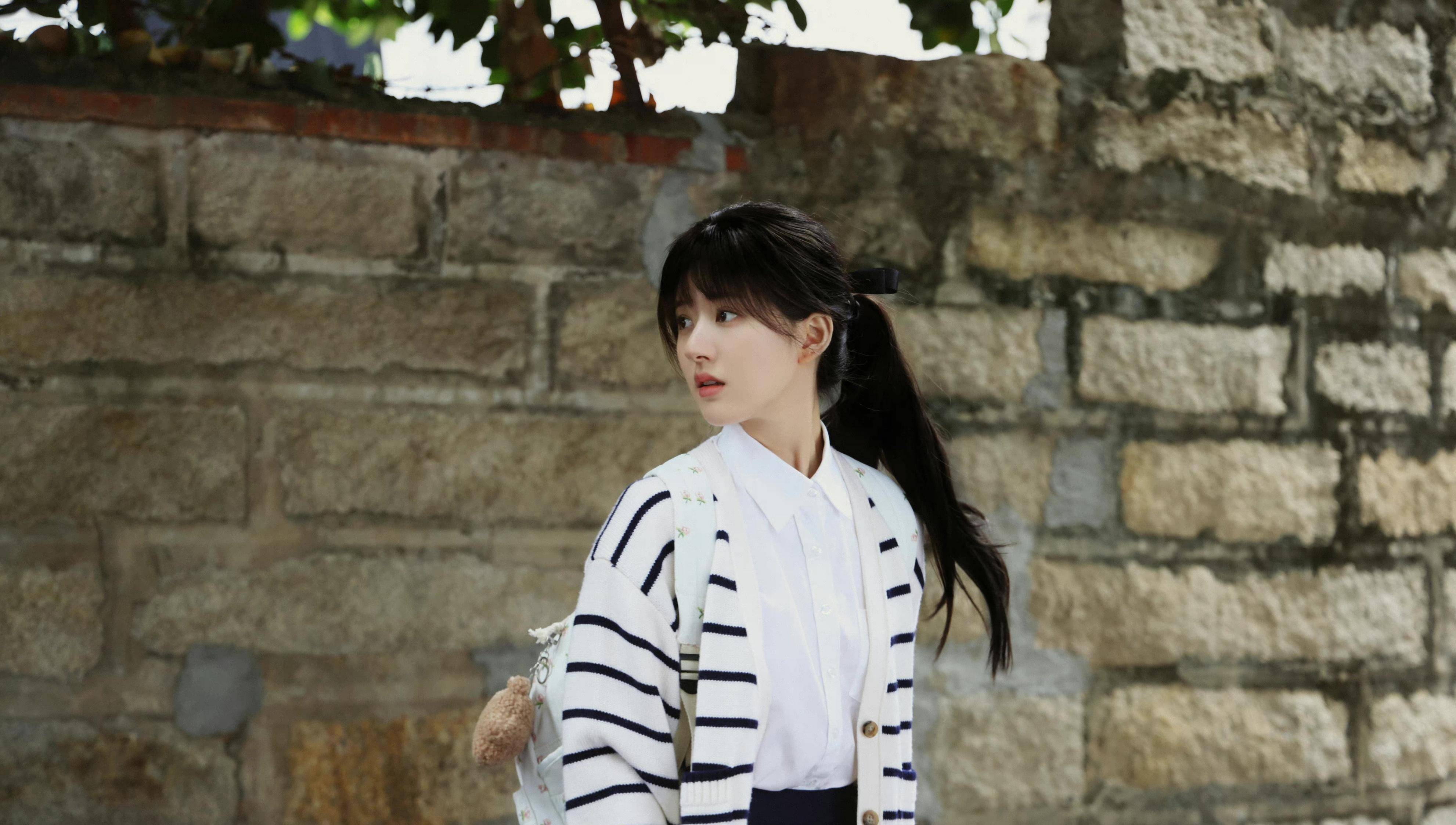 《偷偷藏不住》杀青!不是赵露思的话,还真压不住这高颜值女配团_角色_